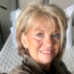 Meet your Posher, Dawn